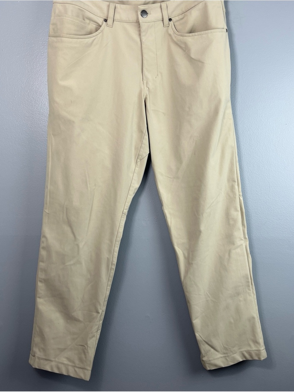 lululemon athletica Men's ABC five pocket Chinos in Light Beige